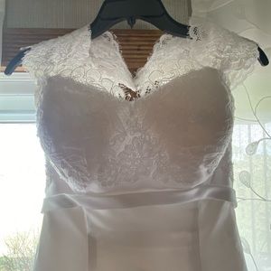 Wedding dress